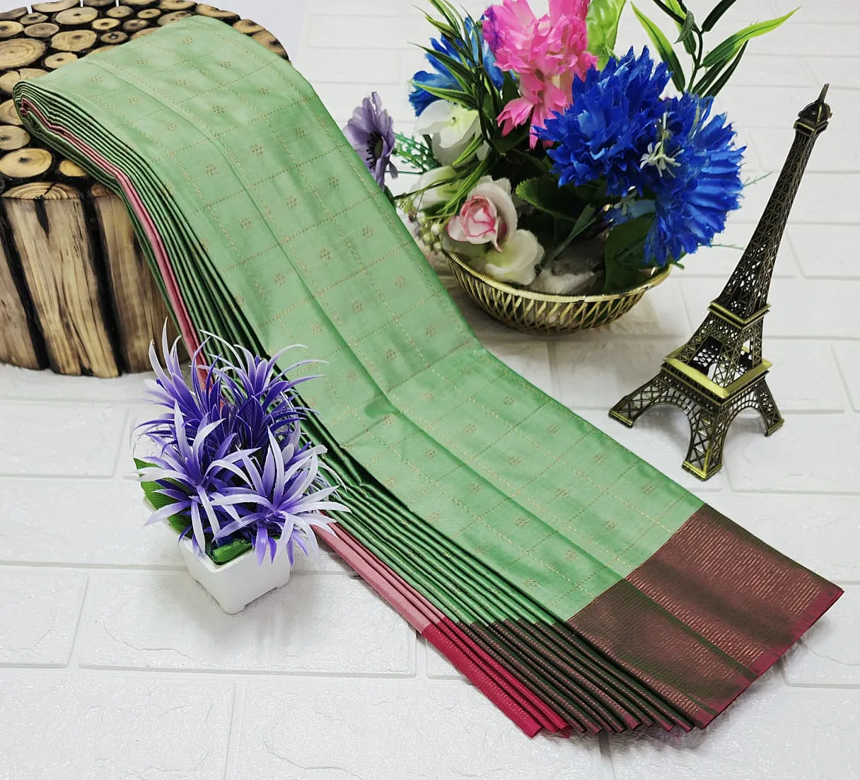 Grand Diamond Grid Butta Soft Silk Saree